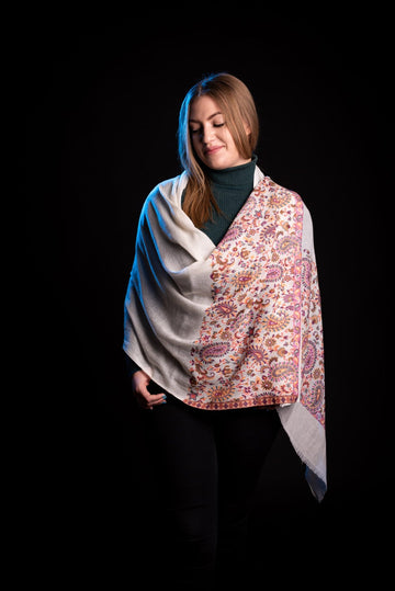 Eșarfă-șal pashmina albă cu broderie fină
