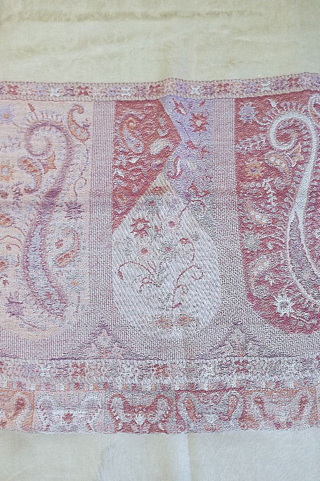 Esarfa Casmir reversibila bej Paisley oriental floral India