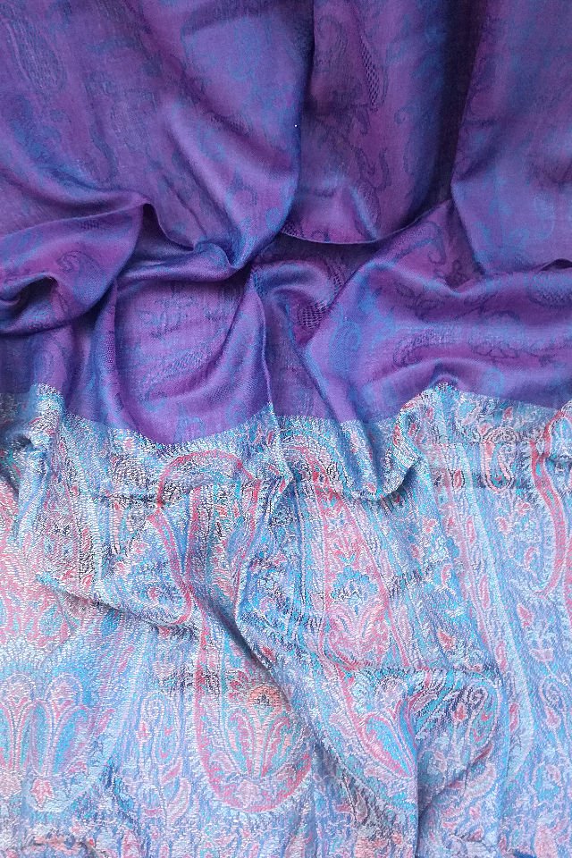 Esarfa Casmir reversibila mov Paisley oriental floral India