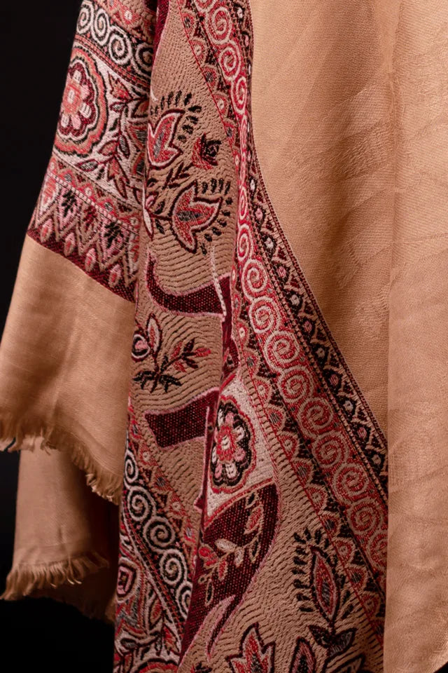 Esarfa Casmir Jacquard reversibila bej cu elefanti