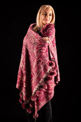 Sal rosu caramiziu cu broderie hand made si blanita roscata India