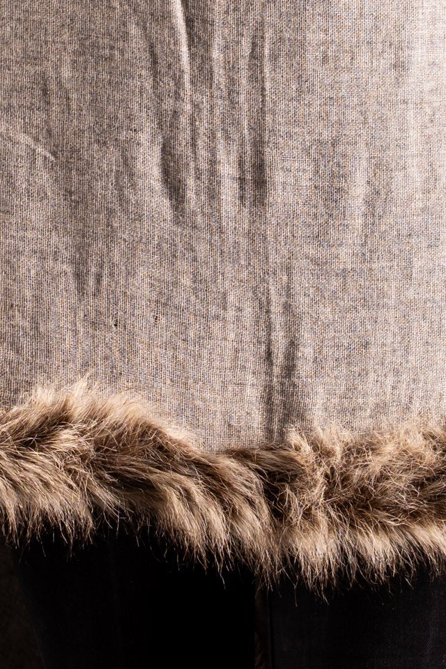 Sal bej uni cu blanita cafenie India