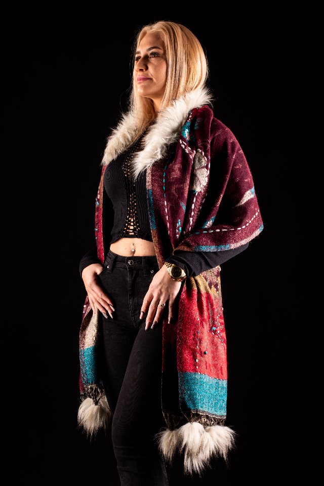 Sal rosu teracota cu broderie hand made si blanita albba India