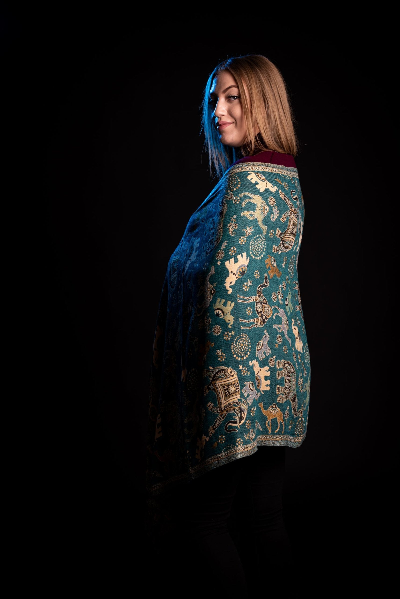 Eșarfă Cașmir reversibilă Paisley oriental floral cu elefanți, verde - India