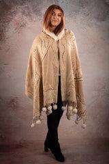 Sal alb-bej de lana cu broderie hand made si blanita India