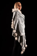 Sal gri deschis cu broderie hand made si blanita alba India